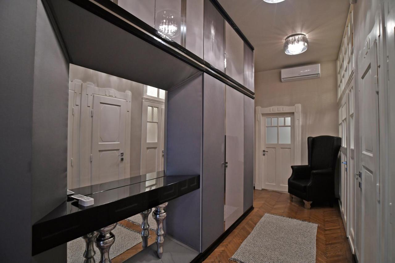 Appartamento Luxuryflat Near Centre On118 Sqm, 3Br,2Bth,8Bed,Ac Budapest Esterno foto