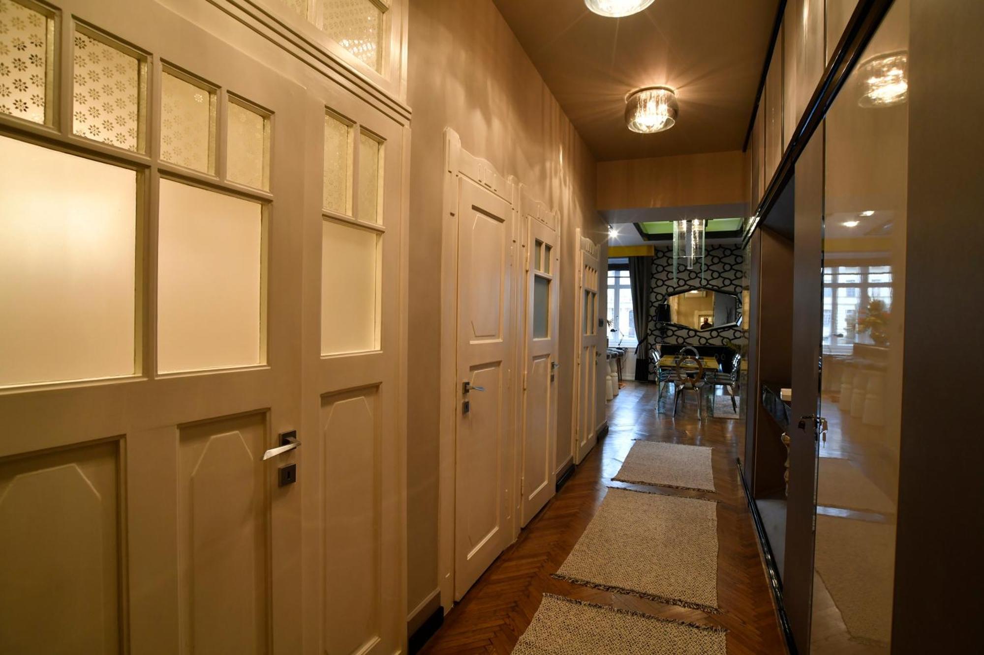 Appartamento Luxuryflat Near Centre On118 Sqm, 3Br,2Bth,8Bed,Ac Budapest Esterno foto