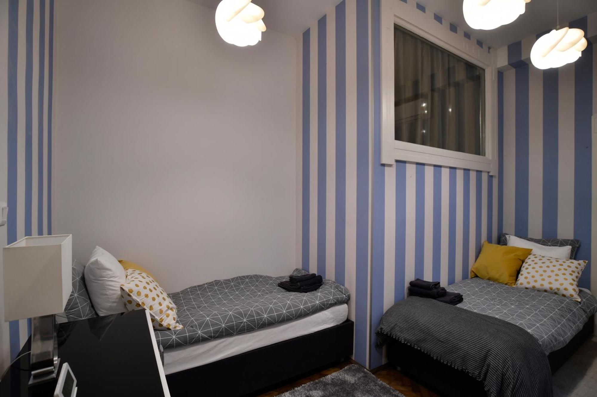 Appartamento Luxuryflat Near Centre On118 Sqm, 3Br,2Bth,8Bed,Ac Budapest Esterno foto