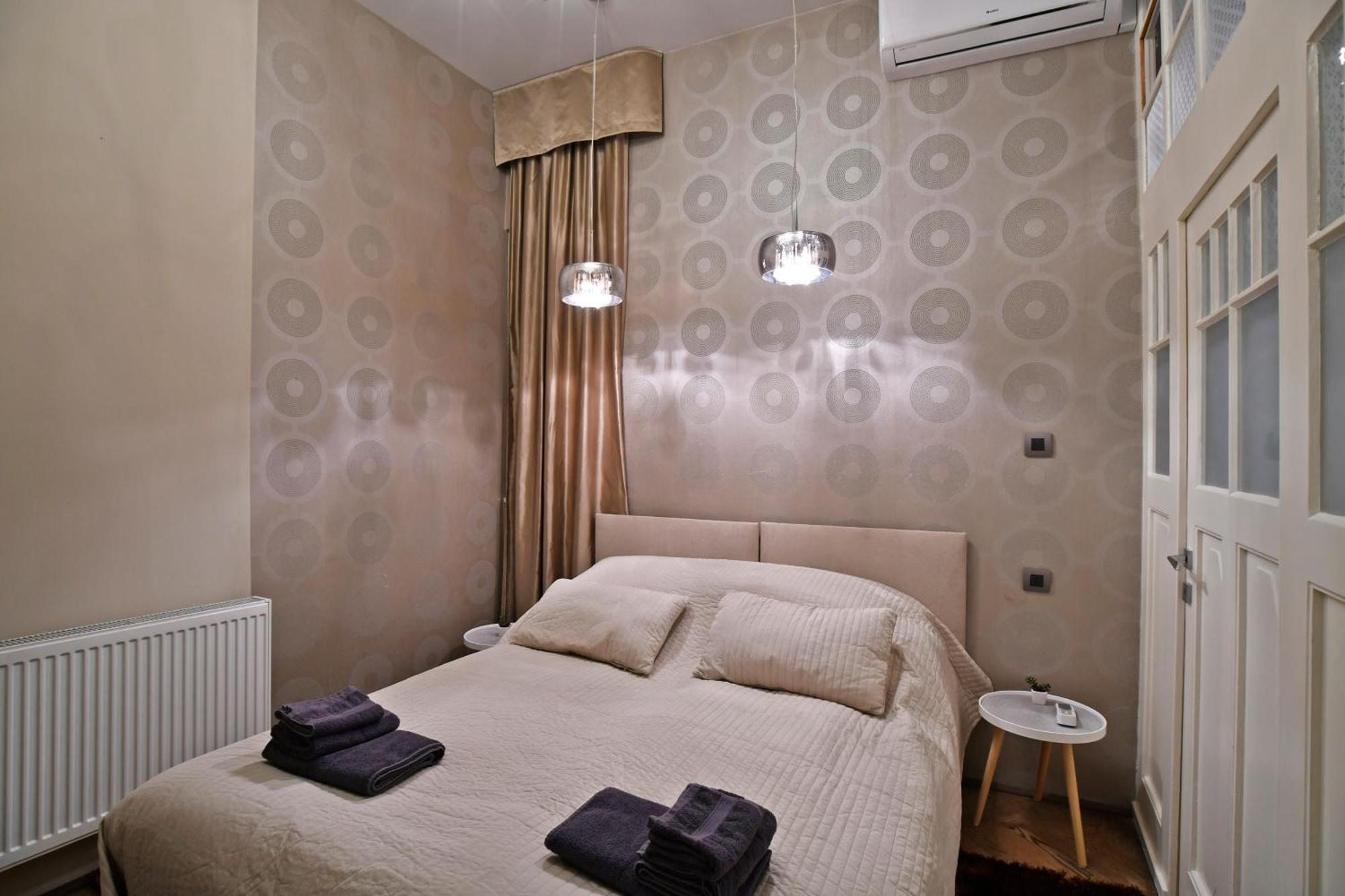 Appartamento Luxuryflat Near Centre On118 Sqm, 3Br,2Bth,8Bed,Ac Budapest Esterno foto